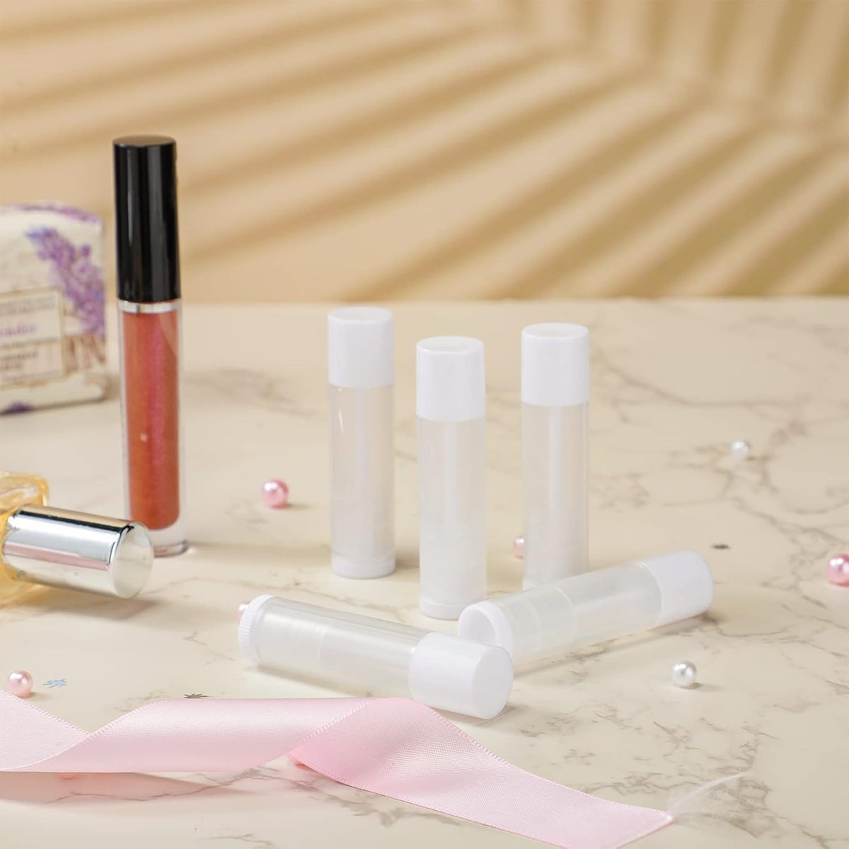 Nuanchu 200 Pcs Lip Balm Tubes Empty Lip Gloss Tubes Bulk Women 0.186 Oz/ 5.5 ml Lip Gloss Container Kit Clear PVC Lip Containers with Caps for DIY(White, Clear)