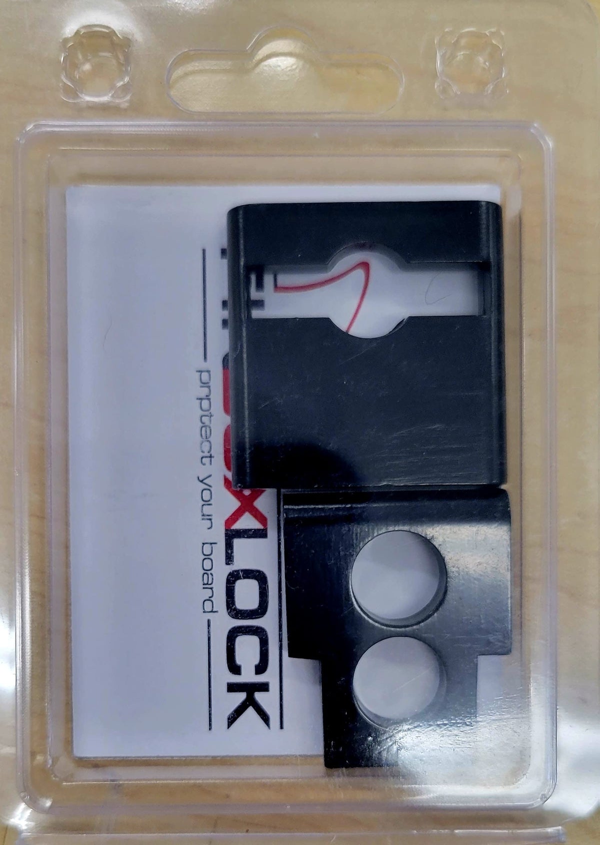 Fin Box Lock 2