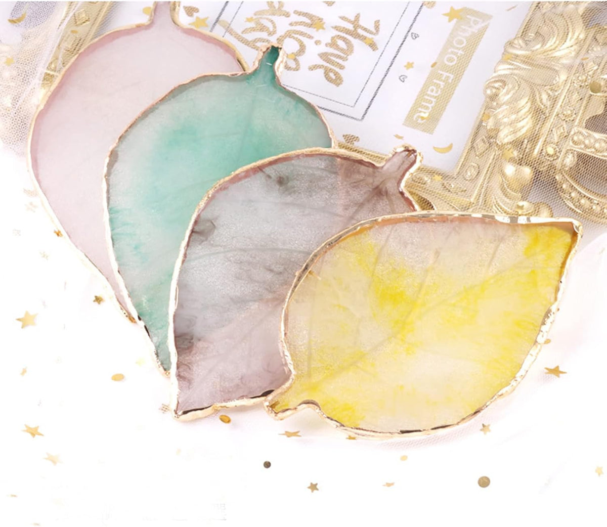 1 Piece Nail Art Palette Nail Polish Palette Mixing Palette Makeup Plate Nail Plate for Nail Art Nail Tip Holder Nail Art Display (gray leaf)